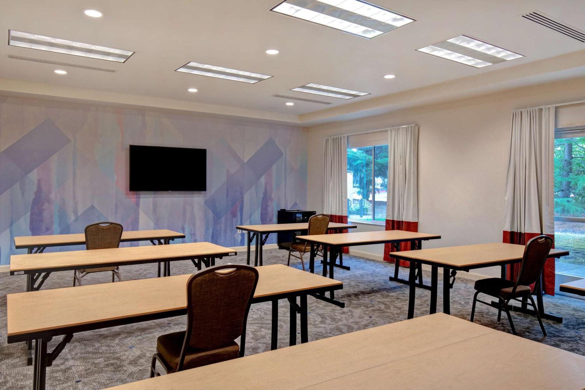 Hilton Garden Inn Portland/Beaverton Zewnętrze zdjęcie
