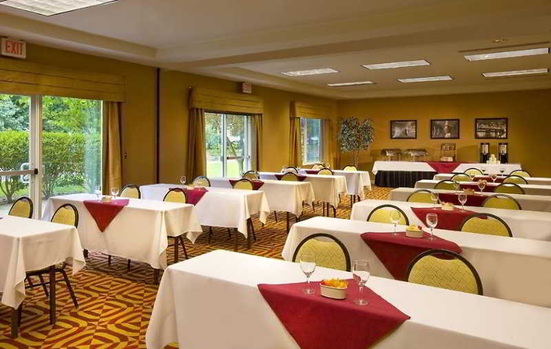 Hilton Garden Inn Portland/Beaverton Zewnętrze zdjęcie